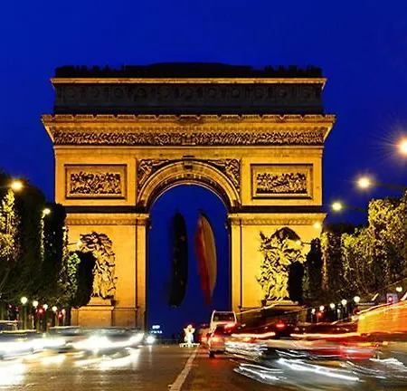 아파트 Champs Elysees *